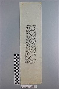 Image description is not available for DU1971.243.4